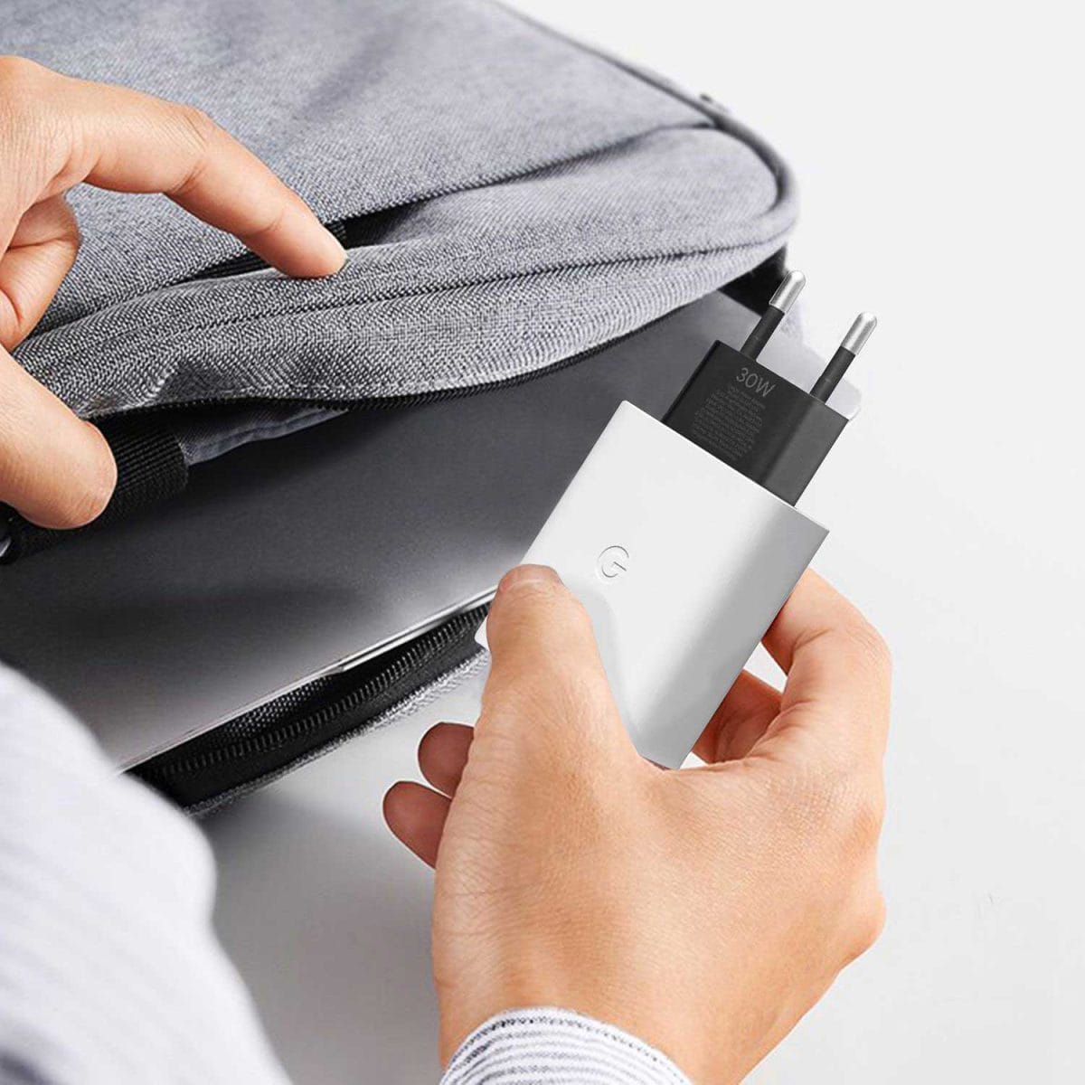 Google power adapter 30watt fast charger usb-c eu plugin